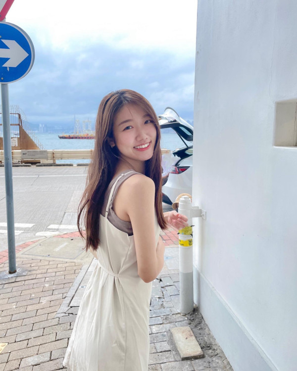 27歲TVB靚女新聞主播宣布離巢！疑趕住結婚做人妻 IG親揭殘酷真相惹擔憂