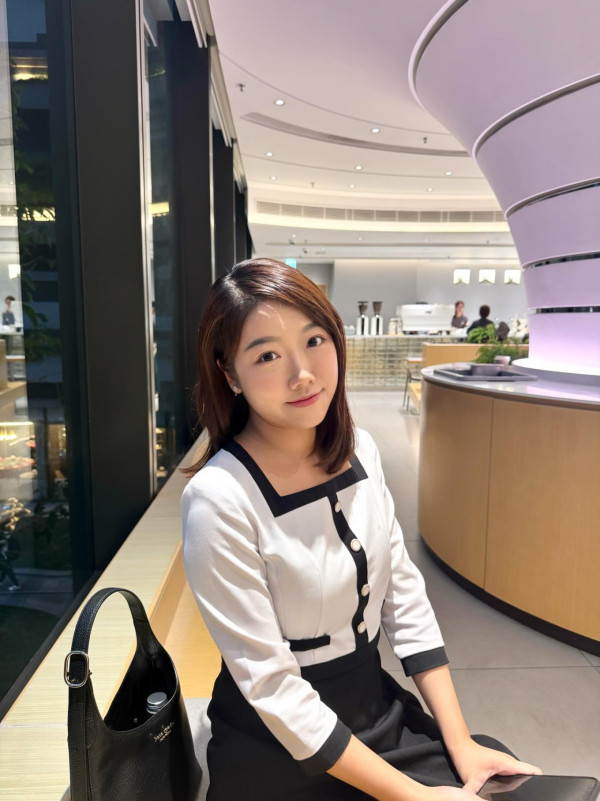 27歲TVB靚女新聞主播宣布離巢！疑趕住結婚做人妻 IG親揭殘酷真相惹擔憂