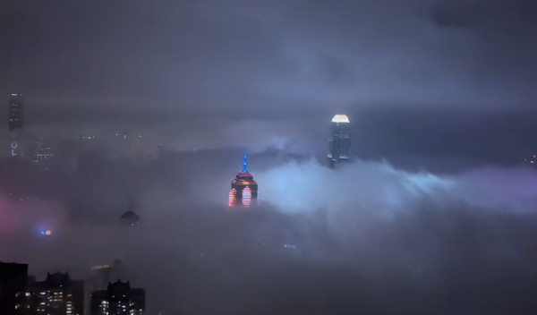 回南天殺到！太平山現「平流霧」奇觀、康城慘變重災區 網民實測1招勁過開抽濕機