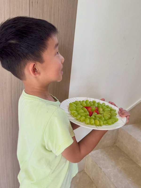 伊朗局勢｜47歲女星移居杜拜多年遇戰火波及 親歷飛彈攔截場面極驚慄：願世界和平