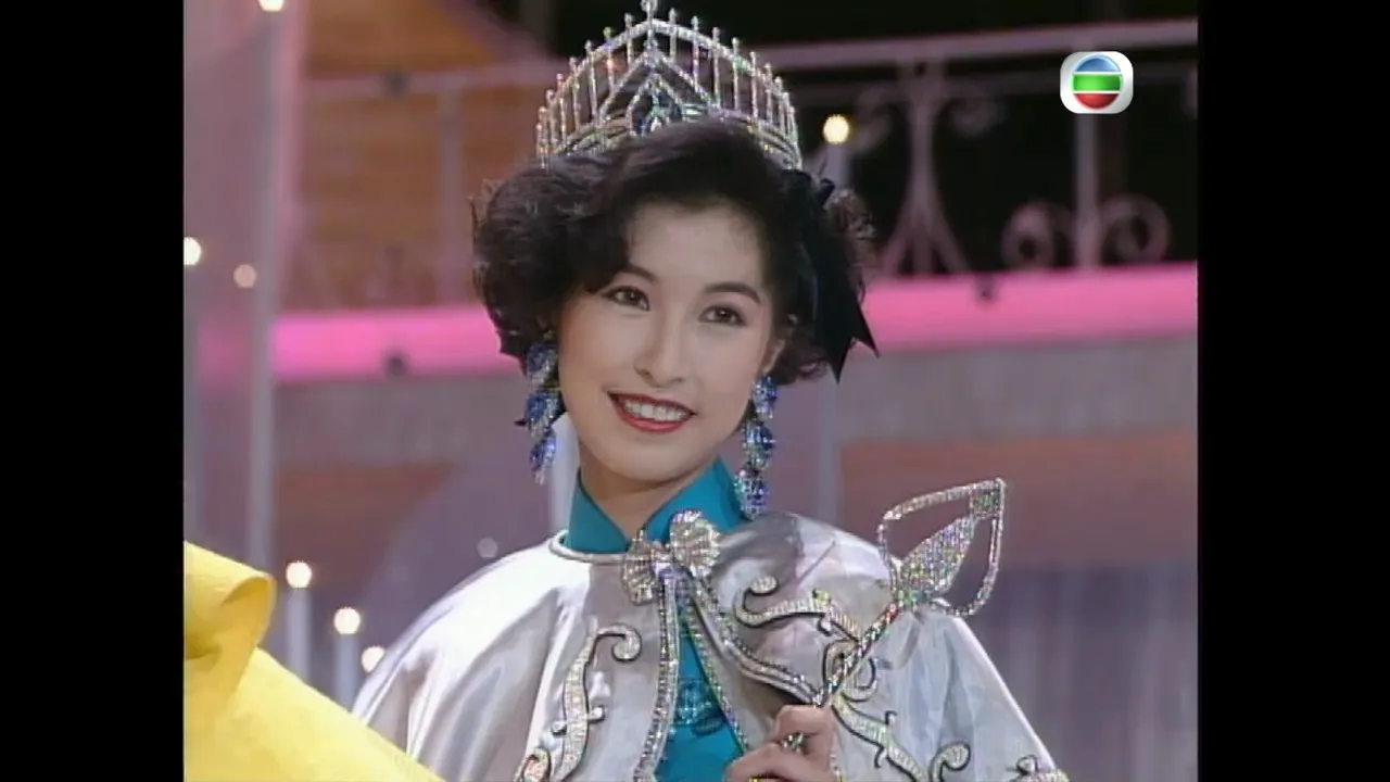 郭藹明35年前港姐冠軍訪談片流出！素人細妹神級顏值驚艷網民：仲靚過家姐