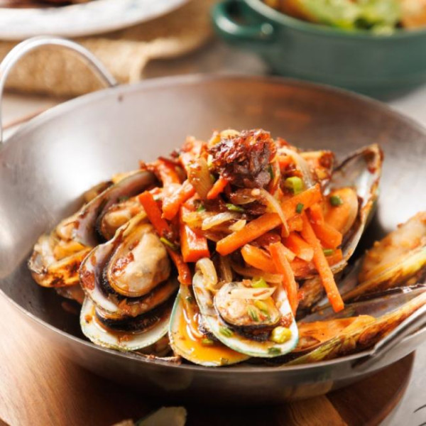 3月酒店自助餐優惠｜10大自助餐優惠推介 低至半價任食鮑魚蟹腳海鮮/連海洋公園門票套票