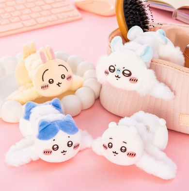 日本Chiikawa新品3月19日登場！毛絨髮夾、古本屋櫻花妖精公仔掛件必入手 