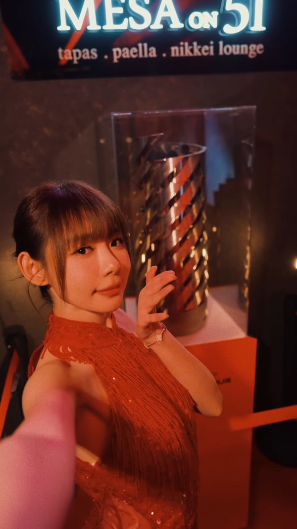 林明禎陳自瑤尷尬撞衫透視旗袍！偉大身材有比較有傷害？ 呢位因一優勢完勝...