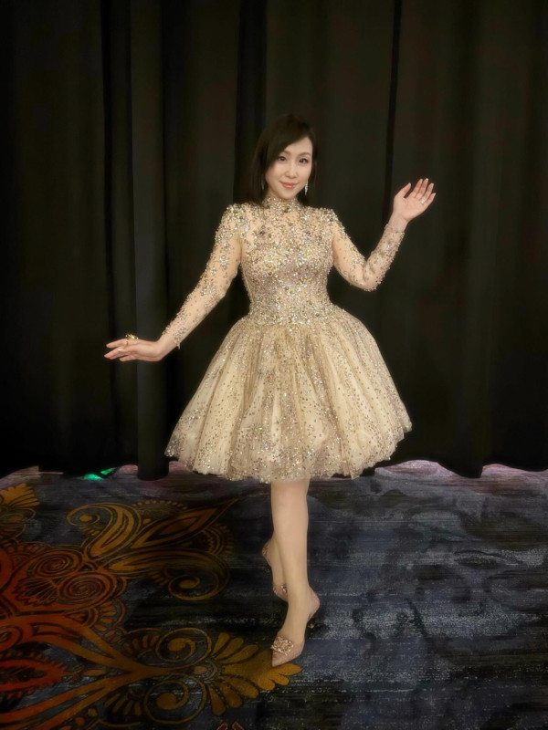 蝦頭楊詩敏分手8年疑爆新戀情脫單！罕揭50歲感情狀況表明拒婚不生B