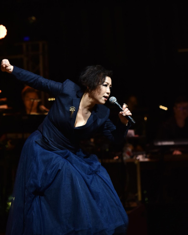 蝦頭楊詩敏分手8年疑爆新戀情脫單！罕揭50歲感情狀況表明拒婚不生B