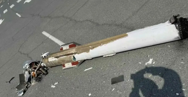 中東局勢｜陳浩民夫婦滯留阿聯酋遇爆炸 蔣麗莎收警報緊急電話打唔通 