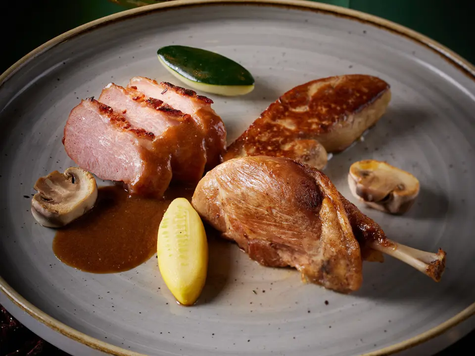 3月酒店自助餐優惠｜10大自助餐優惠推介 低至半價任食鮑魚蟹腳海鮮/連海洋公園門票套票