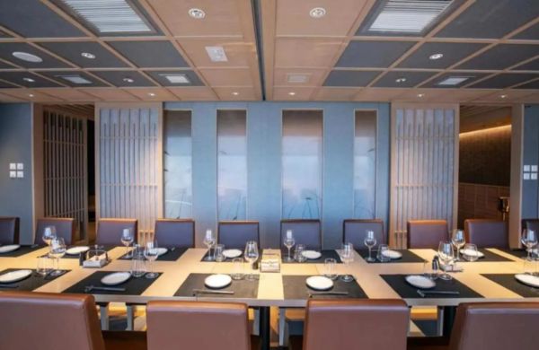 龍亭鐵板燒十四品套餐$298大劈價！歎韓牛＋鵝肝＋刺身＋任飲清酒／教1招即享優惠 (全港5間分店適用)