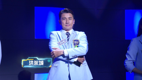 攻你上大學｜翡翠台10點半強勢回歸！《飛常日誌II》雲集「鬼仔鬼妹」