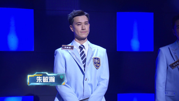 攻你上大學｜翡翠台10點半強勢回歸！《飛常日誌II》雲集「鬼仔鬼妹」