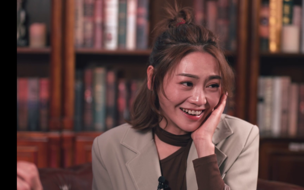 57歲御用師奶驚爆整容失敗！捱痛狂打14針即時回春10年！前後對比極明顯震驚全場 