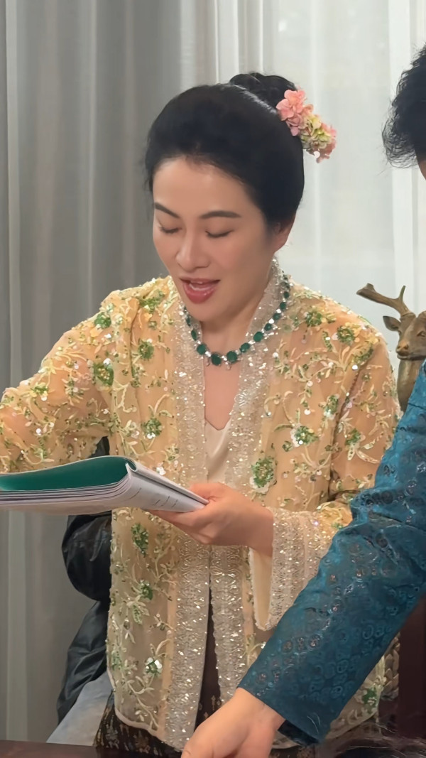 前TVB一線花旦淪落拍內地短劇扮奶奶！被嘲降呢高EQ反擊 網民唏噓星途不及佘詩曼