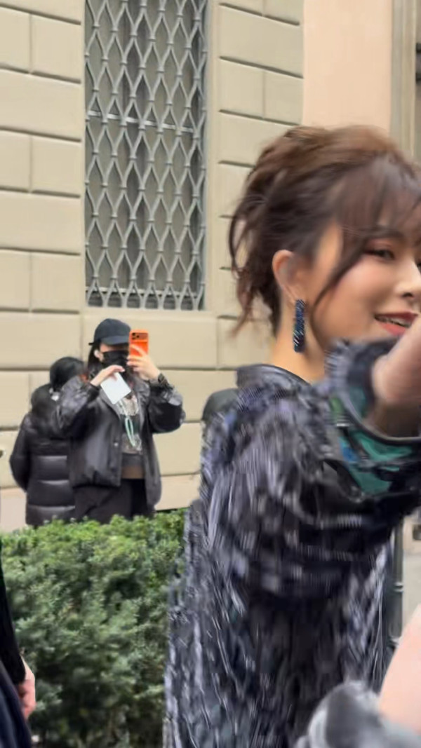 Janice Man文詠珊產後復出素顏生圖曝光！37歲零走樣視覺極震撼激似大學生