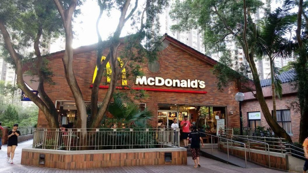 豪宅級公屋！嚴選10大特色屋邨設計 2個自帶「專屬泳池」呢個屋邨靚過貝沙灣？