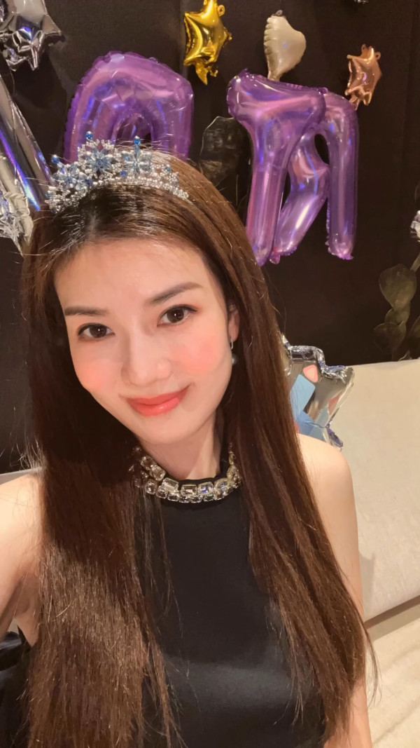 張美妮生日少女感爆發以為得30歲 不老樣似食防腐劑!真實年齡令人難以置信