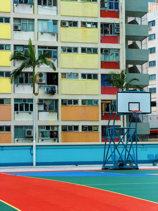 豪宅級公屋！嚴選10大特色屋邨設計 2個自帶「專屬泳池」呢個屋邨靚過貝沙灣？