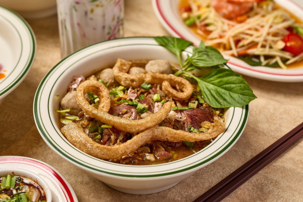 全新東南亞餐飲熱點Chao進駐觀塘 資深泰籍主廚坐鎮/高CP值茶餐/歡樂時光雞尾酒買一送一