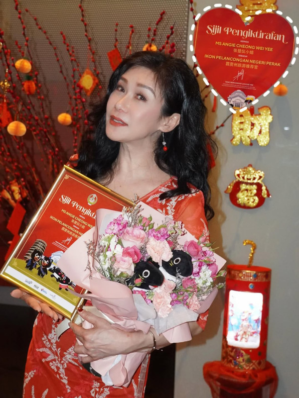 夜王｜盤點13位大馬女神：廖子妤Miko人氣躍升！Mimi與Mickey原來係同鄉