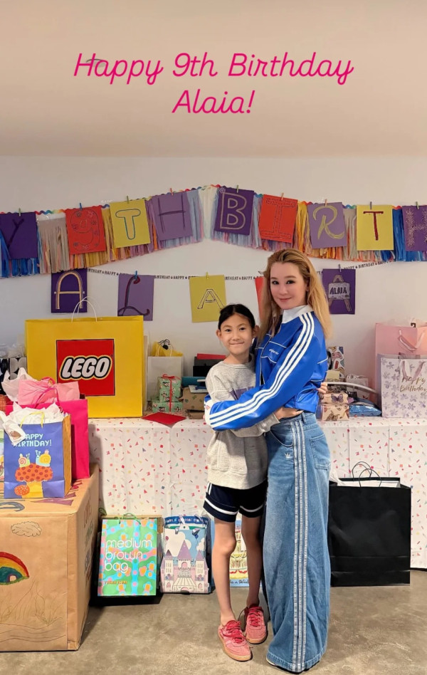 陳冠希9歲囡囡暴風成長近照曝光！五官神複製爸爸 長腿遺傳名模媽媽基因