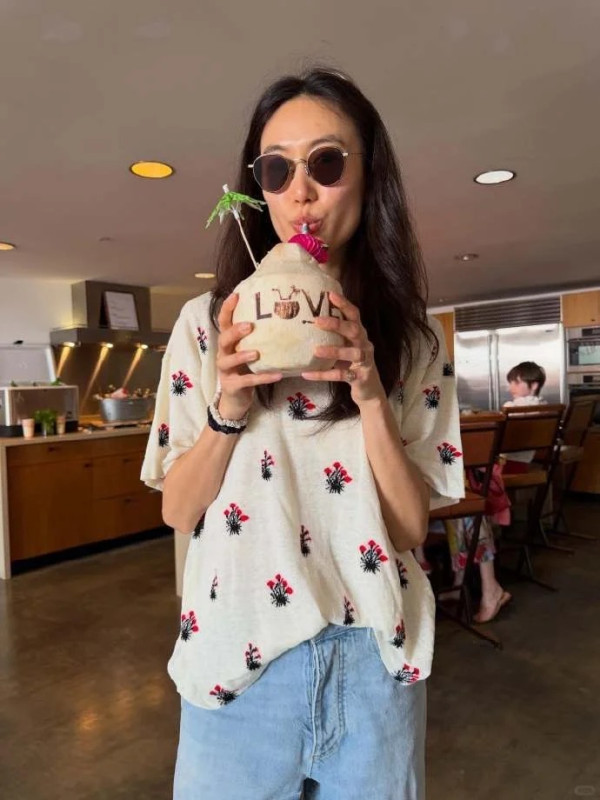 陳冠希9歲囡囡暴風成長近照曝光！五官神複製爸爸 長腿遺傳名模媽媽基因