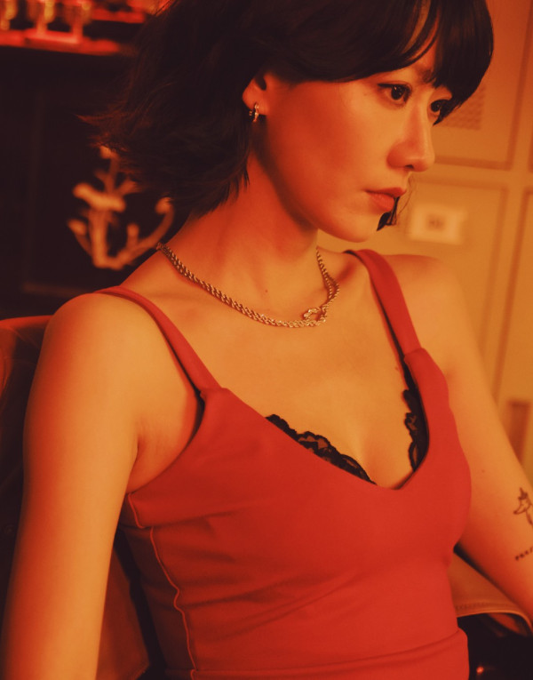 夜王｜6大被刪減情節曝光！唔止楊偲泳激吻戲消失 王丹妮半裸戲一秒不留