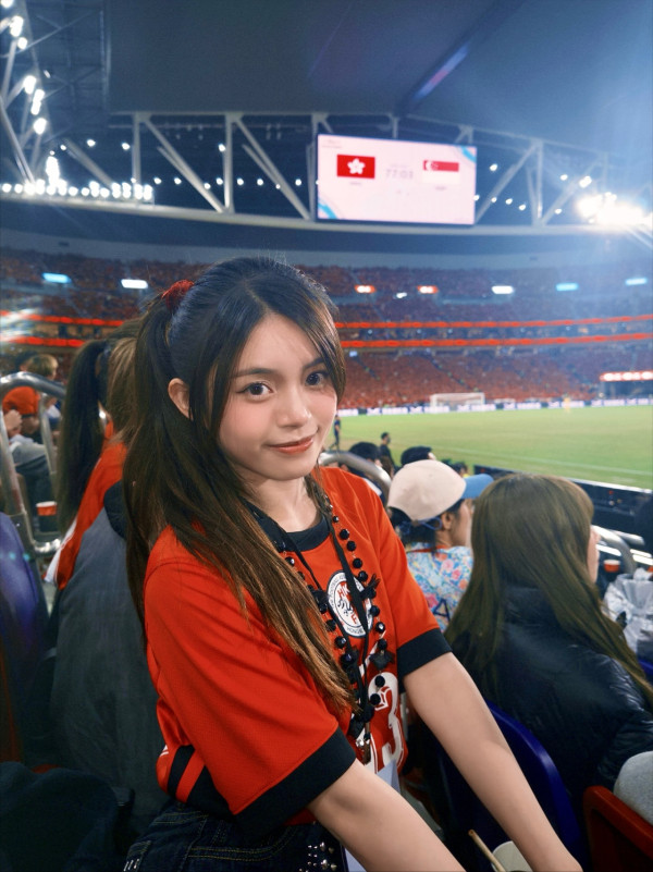 前TVB童星黃可盈21歲近況曝光！殺入樂壇跳唱女團出道！5歲入行變化驚人