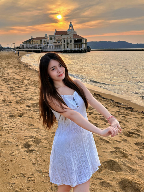 前TVB童星黃可盈21歲近況曝光！殺入樂壇跳唱女團出道！5歲入行變化驚人