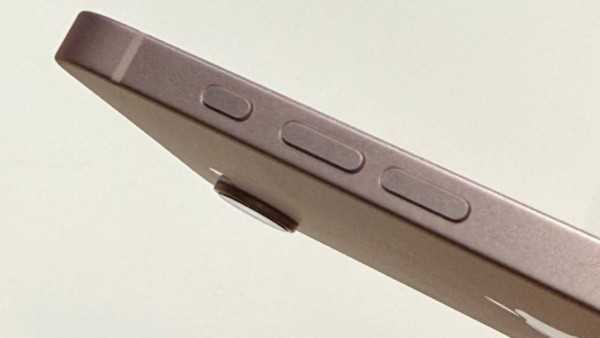 Apple iPhone 17e 實機上手：$5,099 劈價玩 A19 旗艦晶片！5 大賣點直擊、容量翻倍超大方