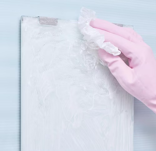 浴室鏡極多水垢？日媒激推3款「去垢神物」低至$32！專家教加1件廚房法寶效力倍增