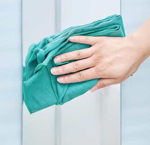 浴室鏡極多水垢？日媒激推3款「去垢神物」低至$32！專家教加1件廚房法寶效力倍增