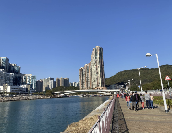 小紅書瘋傳「港人居住地圖」！內地網民神點評18區 呢區富翁最多？港人笑：全係打工仔