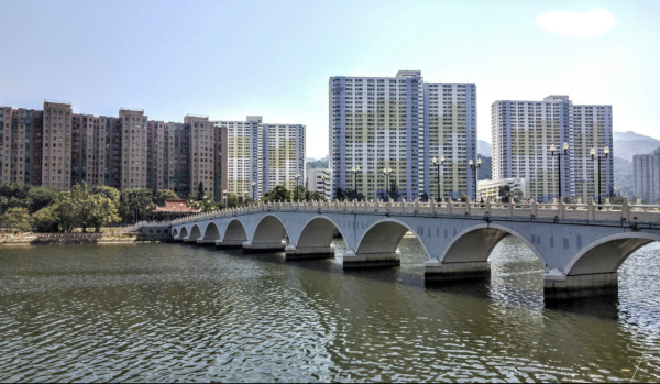 小紅書瘋傳「港人居住地圖」！內地網民神點評18區 呢區富翁最多？港人笑：全係打工仔