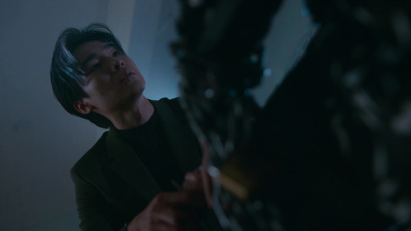 臥底嬌娃丨吳子冲再演奸角獲封鄭子誠接班人 網民激讚「TVB新一代奸角潛力股」