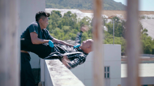 臥底嬌娃丨彭迪安Eddie成「坎坷古惑仔專業戶」 被「鉗手指」嚴刑逼供多劇下場悲慘