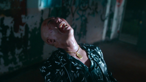 臥底嬌娃丨彭迪安Eddie成「坎坷古惑仔專業戶」 被「鉗手指」嚴刑逼供多劇下場悲慘