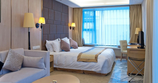 女住客豪花20萬住酒店3年卻遭員工嫌「麻煩」 怒批酒店三宗罪要求道歉！ 