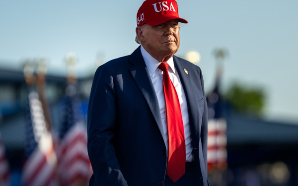 美伊開戰金融市場動盪！玄學家拆解特朗普心態：全力「護航」 預測股市將大升