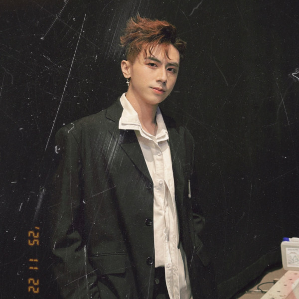 《愛回家》男星拍拖12年突然宣布分手！與落選港姐姊弟戀無疾而終：彼此的摯友