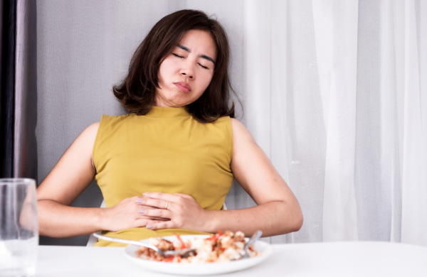 胃脹︱食完嘢成日胃脹腹痛？台灣營養師點名5大易脹氣食物：蘋果、西蘭花先係「腸胃殺手」！