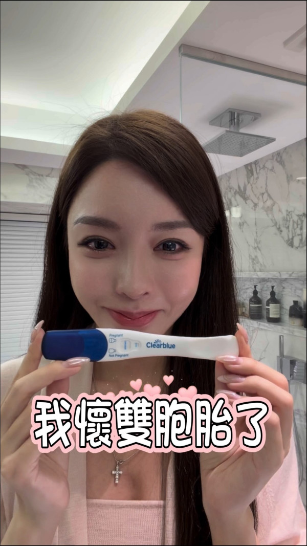 譚嘉儀意大利享受babymoon之旅！曬佗雙胞胎泳照身材依然纖瘦 