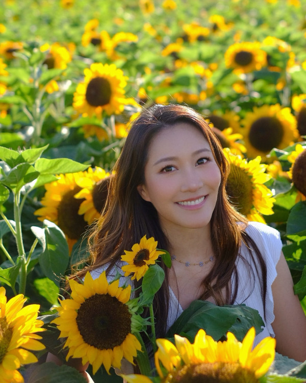 前港姐季軍驚喜宣布懷孕第二胎喜訊！IG貼比堅尼照晒六個月孕肚報喜