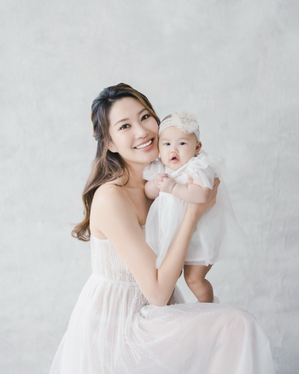 前港姐季軍驚喜宣布懷孕第二胎喜訊！IG貼比堅尼照晒六個月孕肚報喜