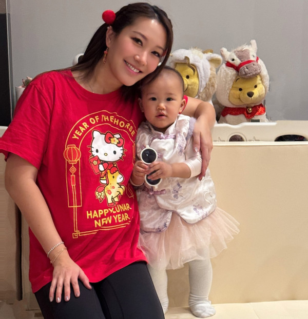 前港姐季軍驚喜宣布懷孕第二胎喜訊！IG貼比堅尼照晒六個月孕肚報喜