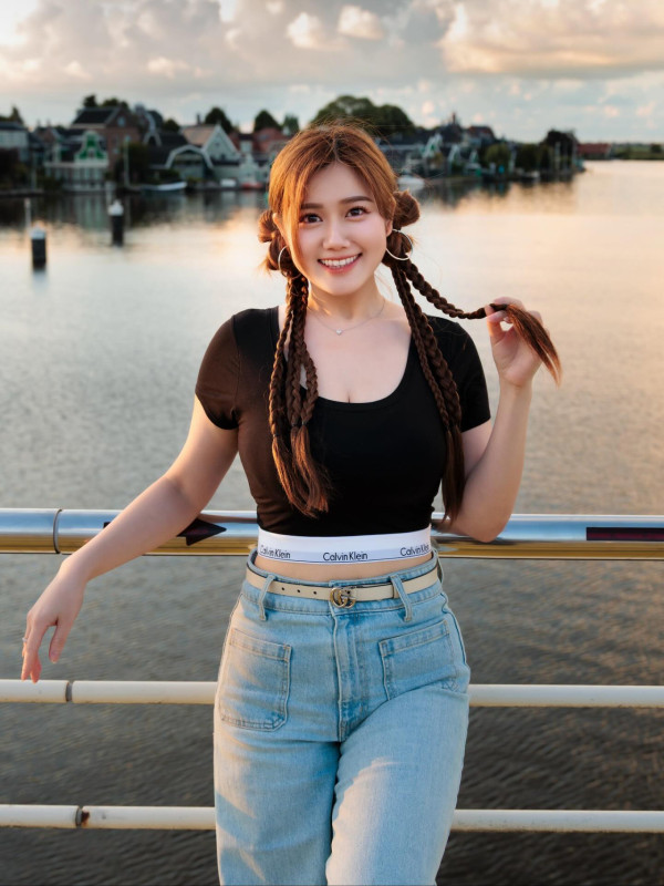 前TVB失婚咪神一刀剪短髮換新形象！髮型不及36E導彈胸震撼︰唔知望邊好！