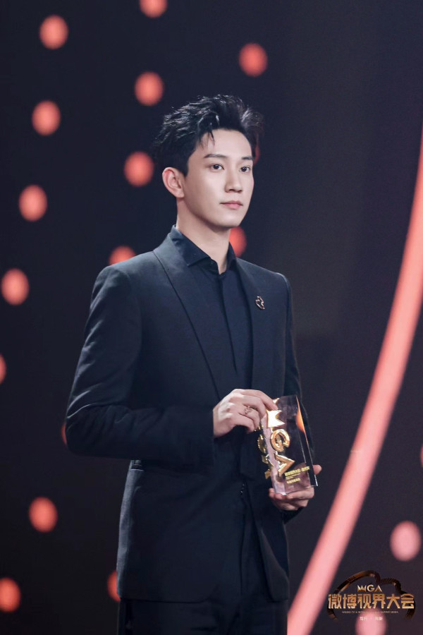 機智女法醫2｜王子奇8個小秘密：桌球高手曾想過退圈？屢被傳緋聞網民封「戀愛達人」