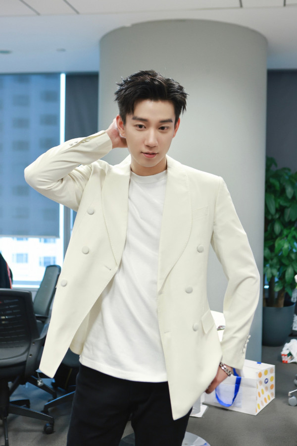 機智女法醫2｜王子奇8個小秘密：桌球高手曾想過退圈？屢被傳緋聞網民封「戀愛達人」