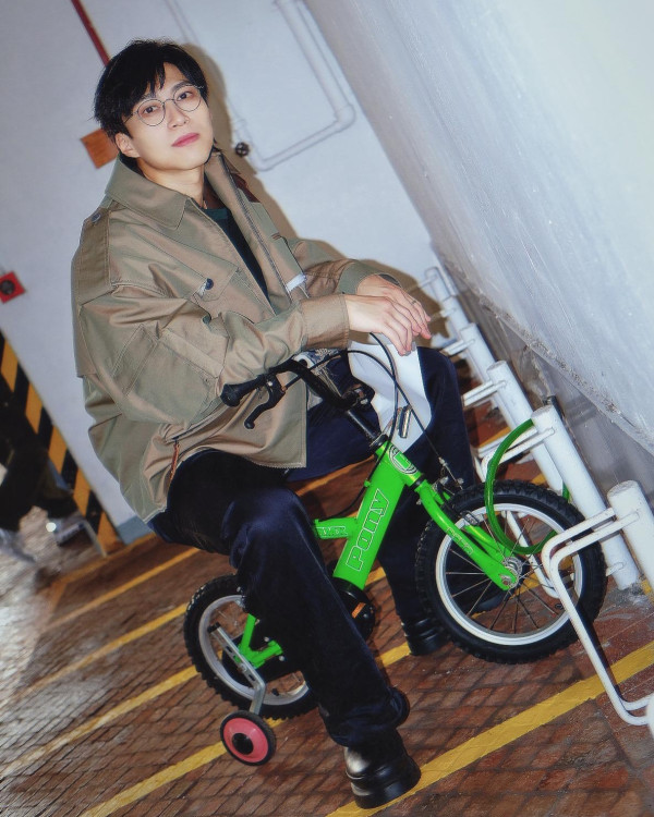 吳業坤突遭TVB官網除名消失男歌手名單！親回離巢傳聞「勞資糾紛」耐人尋味