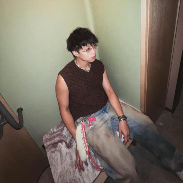 吳業坤突遭TVB官網除名消失男歌手名單！親回離巢傳聞「勞資糾紛」耐人尋味