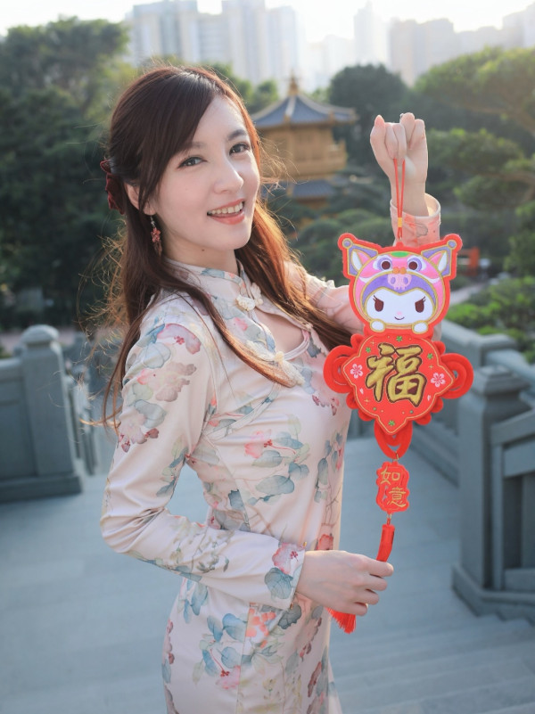 宅男女神結婚一年肚凸凸疑似懷佗B!近照孕味濃螞蟻腰消失!網民恭喜:係咪有咗?